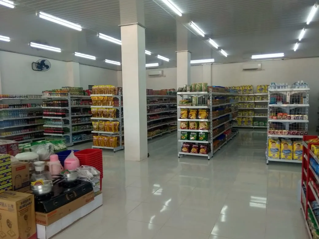 Rak Minimarket Temanggung
