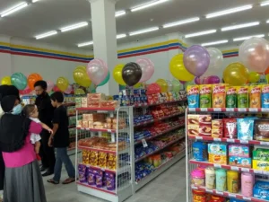 Rak Minimarket Yogyakarta